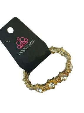 NWT Paparazzi Gold Stretch Bracelet with Clear Crystals cute